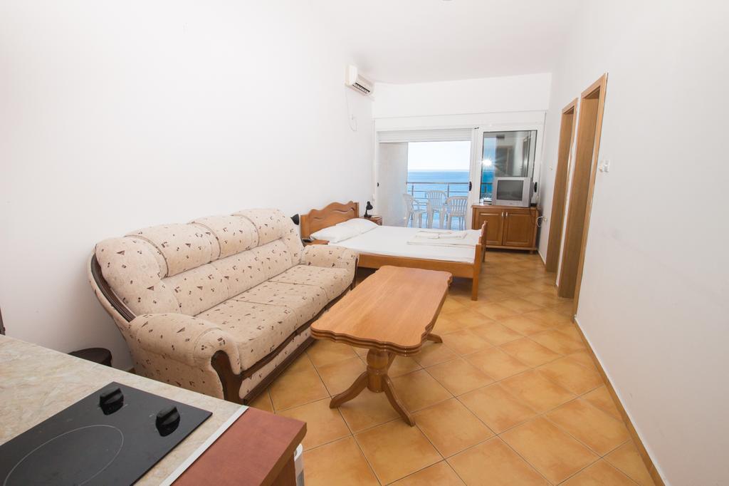 Apartments De Lara Utjeha Exterior photo